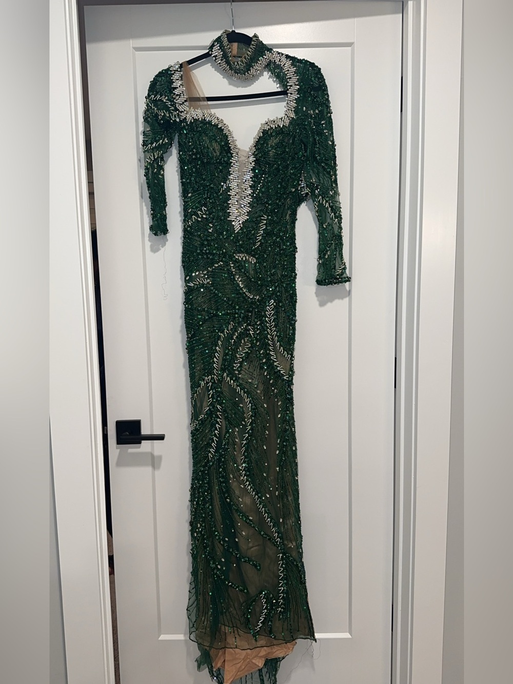 Elegant Green Beaded Evening Dress with High Neck
